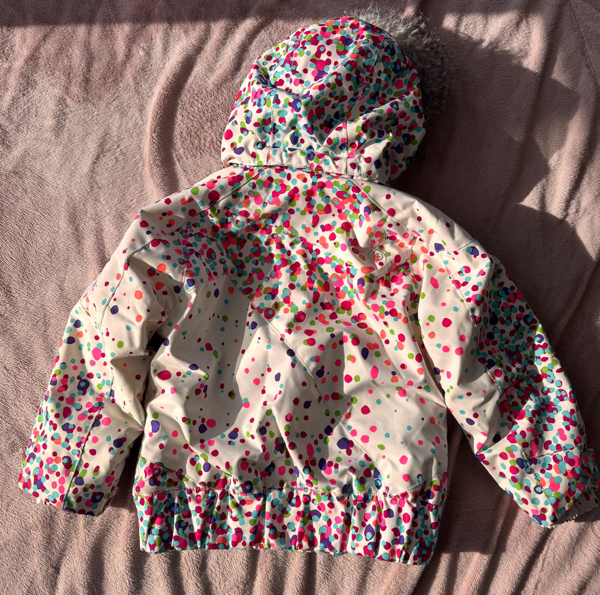VGUC Spyder Lola ski jacket (size 4), Kids 4/4T