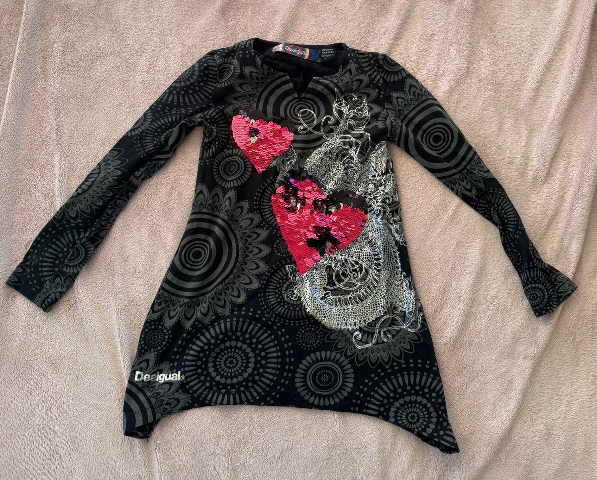Desigual black shirt  (size 7/8), Kids 7