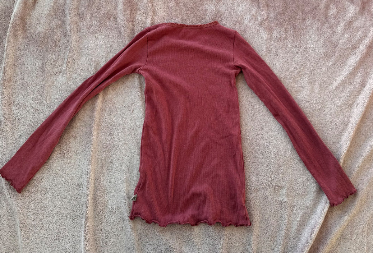 Bundle of 4 Wheat shirts (size 8), Kids 8
