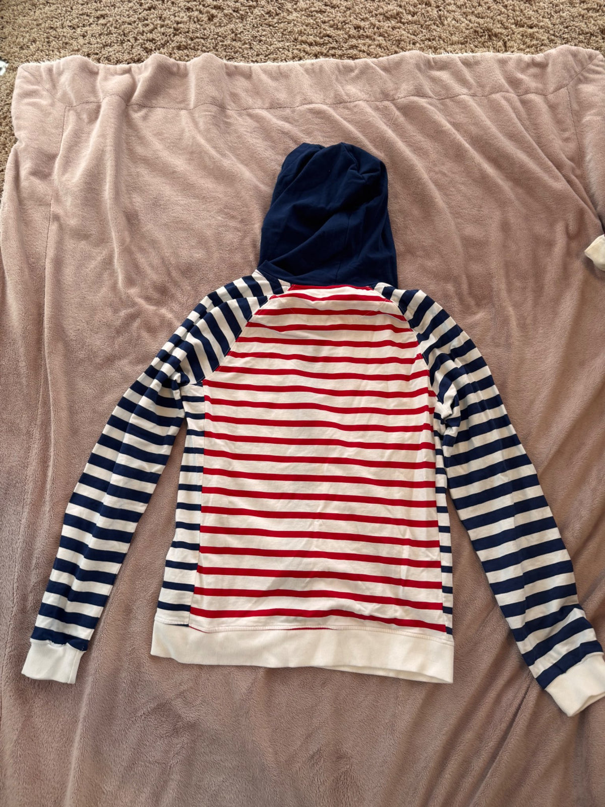 NWT Desigual hoodie (size 13/14; retail new $109 Canadian), Kids 14