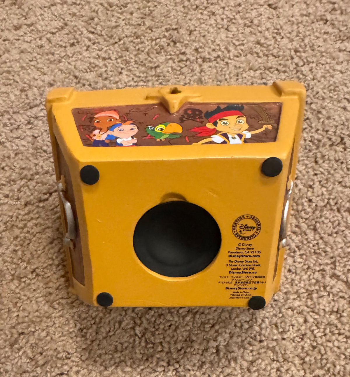 Jake the pirate piggy bank, book and puzzle set