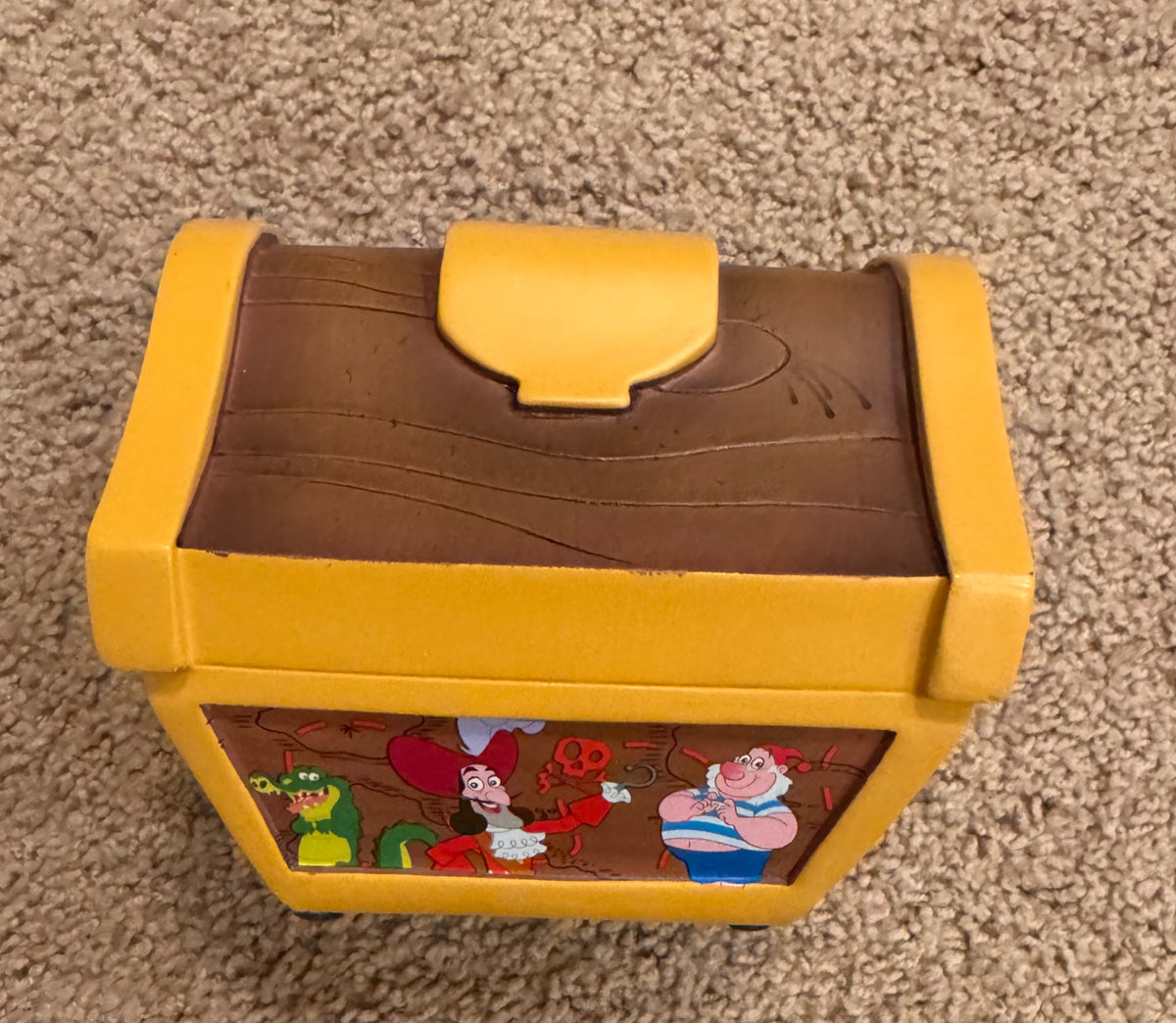 Jake the pirate piggy bank, book and puzzle set