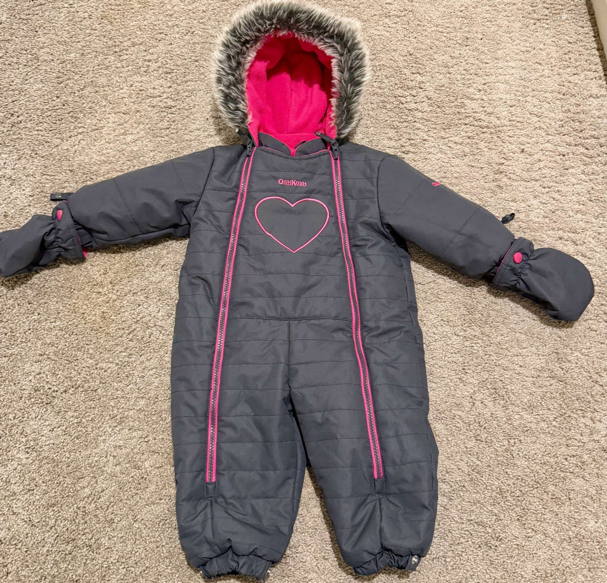 OshKosh B'gosh charcoal grey and pink 1-piece baby snowsuit, Kids 12 Month (9-12M)