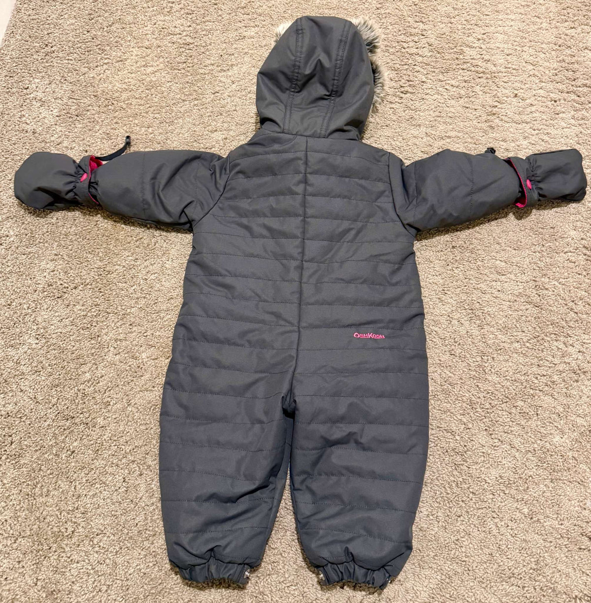 OshKosh B'gosh charcoal grey and pink 1-piece baby snowsuit, Kids 12 Month (9-12M)