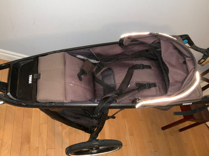 Thule Urban Glide Stroller – Excellent Condition