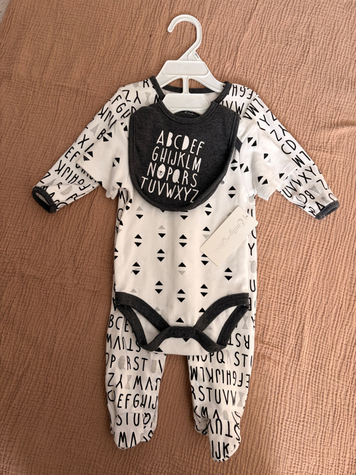 6-9 months outfit, Kids 9 Month (6-9M)