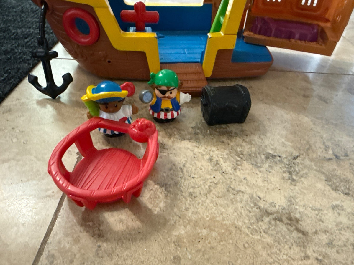 Little people pirate ship