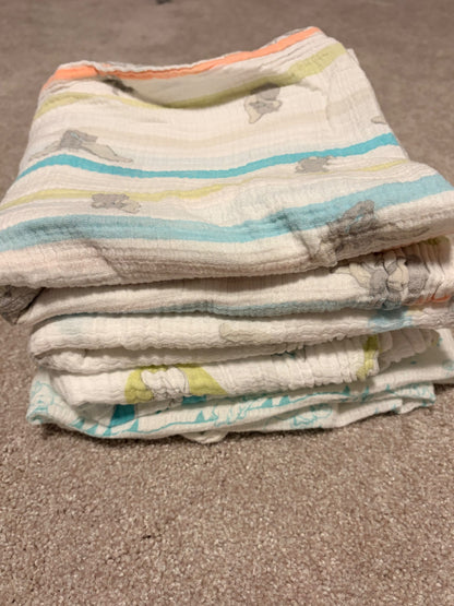 Aden & Anais Disney Dumbo Muslin Swaddle Blankets