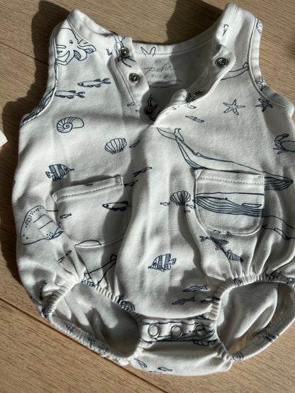 Pehr Baby Onesie and Hat, Kids 3 Month (0-3M)
