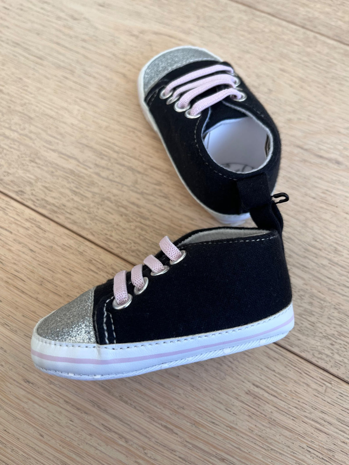 Sparkly Baby shoes (0-9 M), Shoes 0 (Baby: 0-12 mth)