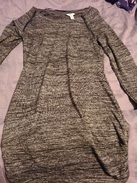 Thyme Maternity sweater size xxs, Maternity XS (0-2)