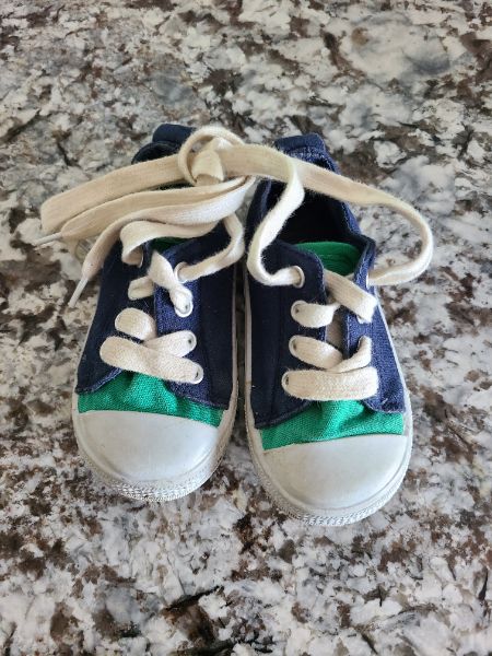 Size 5 shoes , Shoes 5 (Walkers:12-24 mth)