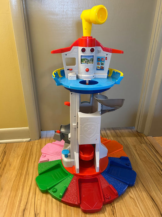 Paw Patrol original lookout tower