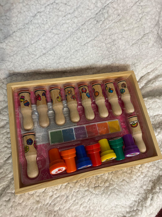 Melissa and Doug happy handles stamp set