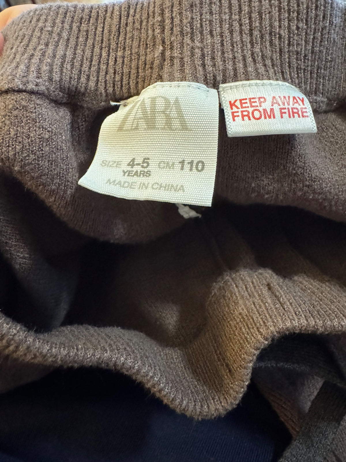 Zara boys knit pants size 4-5 years (brown), Kids 4/4T