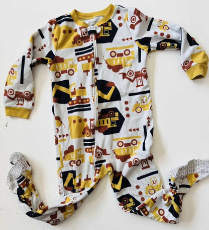 Lot of 4 boys fleece pajamas 5T, Kids 5/5T
