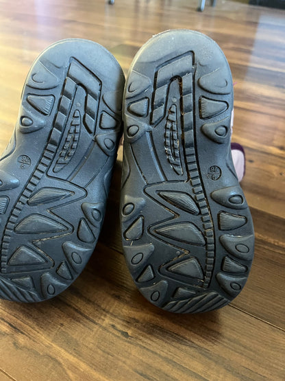 Kamik Toddler boots , Shoes 9 (Toddler:2-4yr)