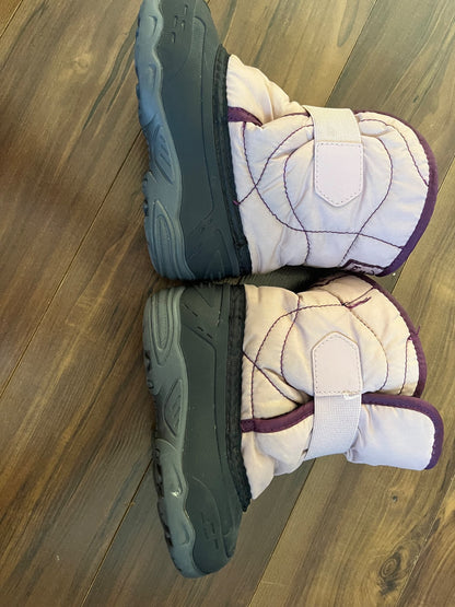 Kamik Toddler boots , Shoes 9 (Toddler:2-4yr)