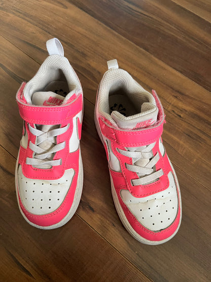 Nike sneaker , Shoes 8.5 (Toddler:2-4yr)