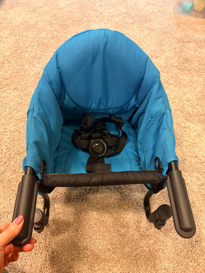 Guzzie & Gus Perch High Chair