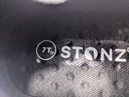 Stonz Roamer charcoal size 7, Shoes 7 (Walkers:12-24 mth)