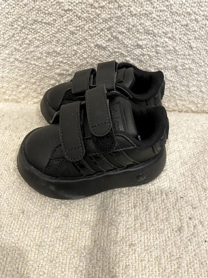 Adidas Shoes, Shoes 4 (Baby: 0-12 mth)