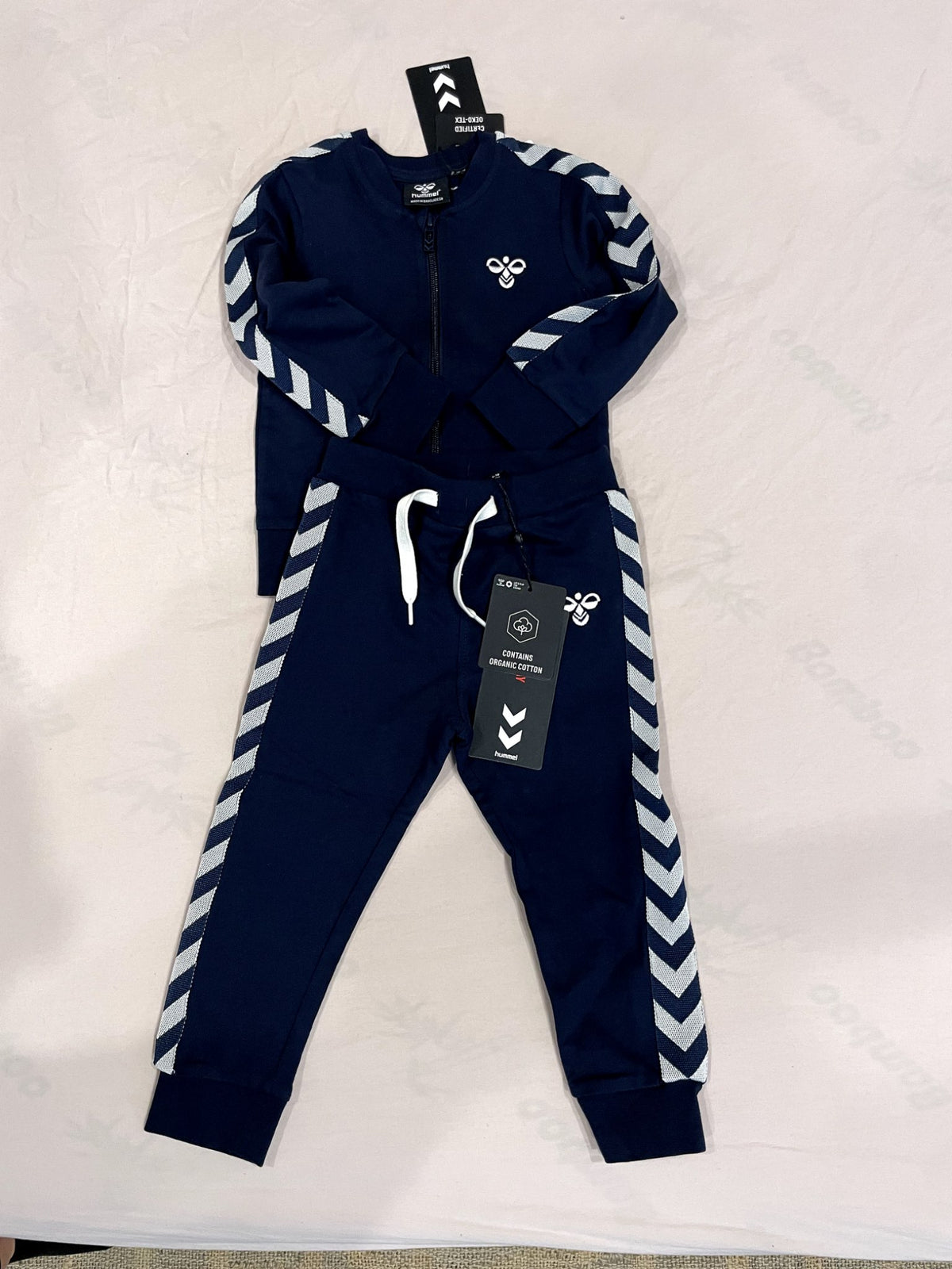 Hummel Jogger set, Kids 18 Month (12-18M)