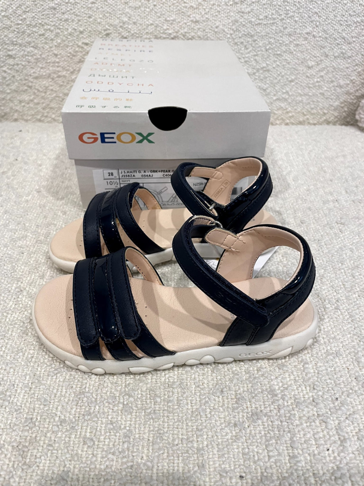 Geox girls sandals, Shoes 10.5 (Toddler:2-4yr)