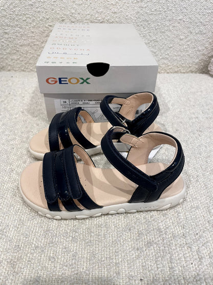 Geox girls sandals, Shoes 10.5 (Toddler:2-4yr)