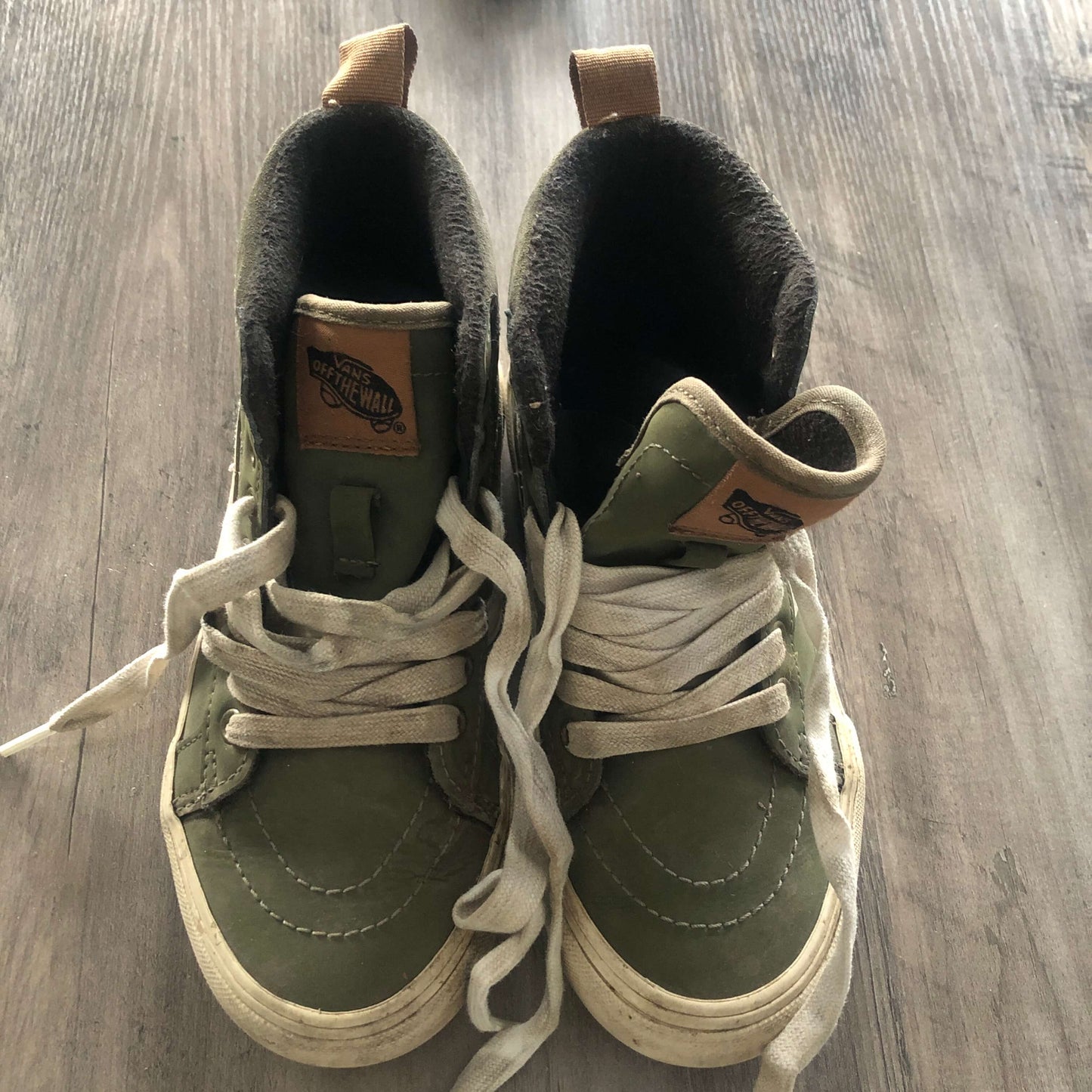 Vans MTE, Shoes 2.5 (Kids:4-8yr)