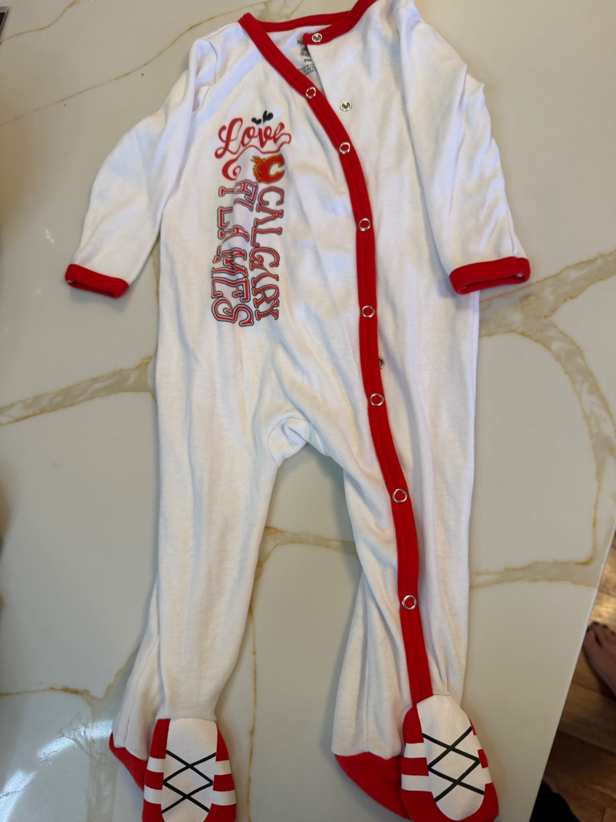 Calgary flames sleeper , Kids 9 Month (6-9M)