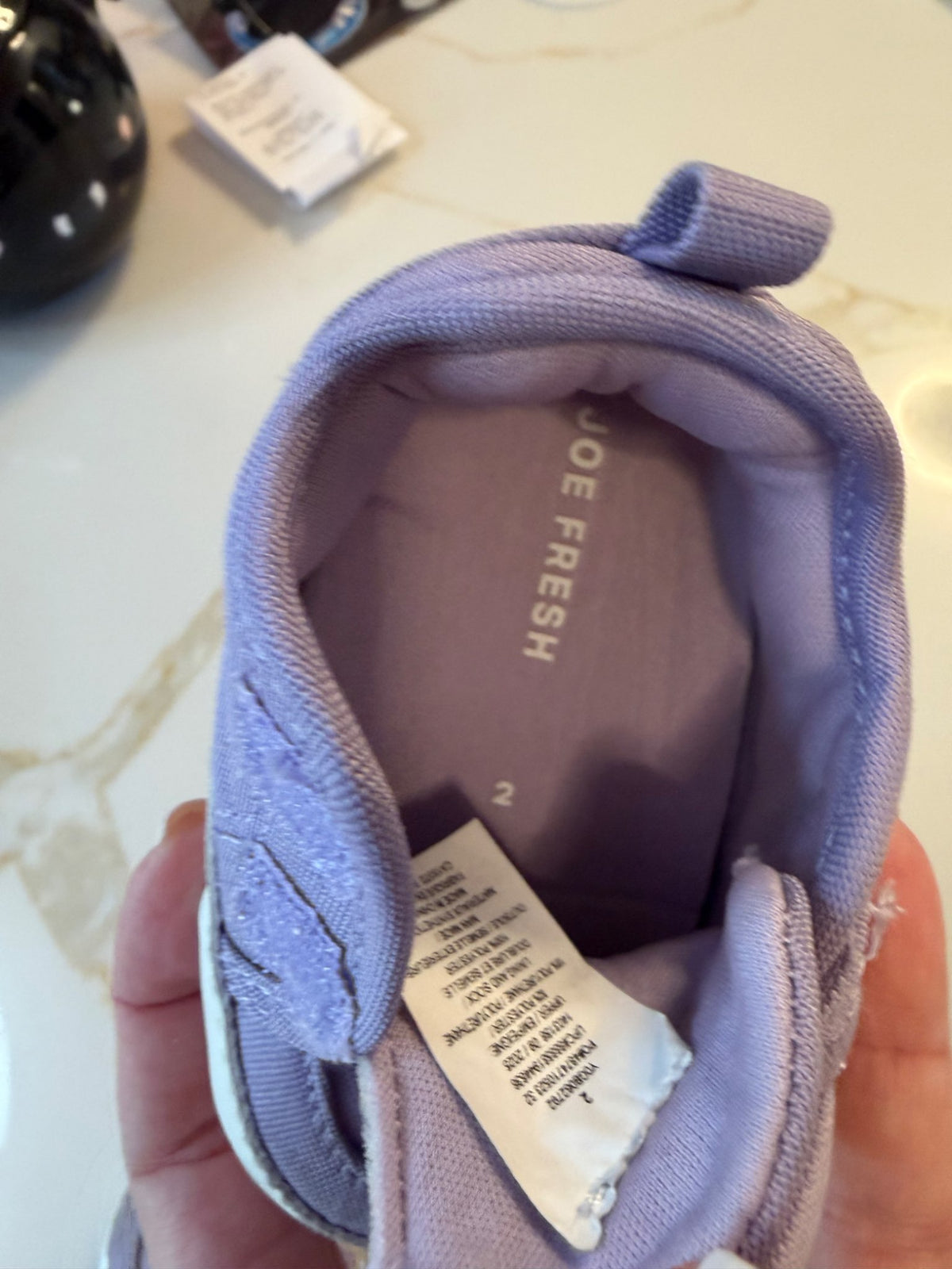 Joe fresh runners , Shoes 2 (Baby: 0-12 mth)