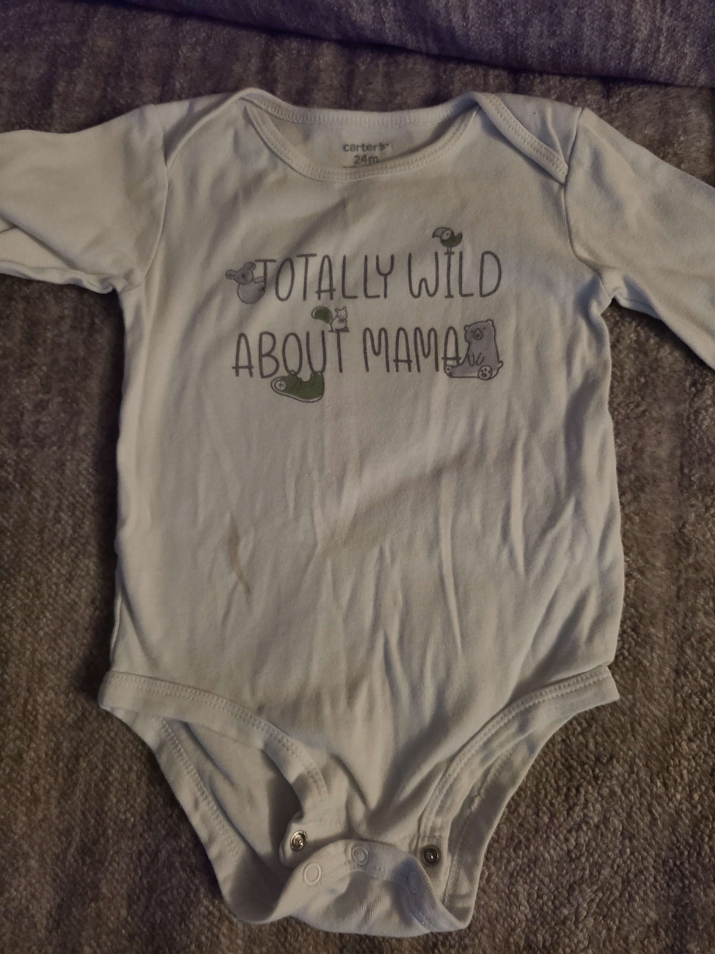 Carters 24 month long sleeve onsies 3 pcs, Kids 24 Month (18-24M)