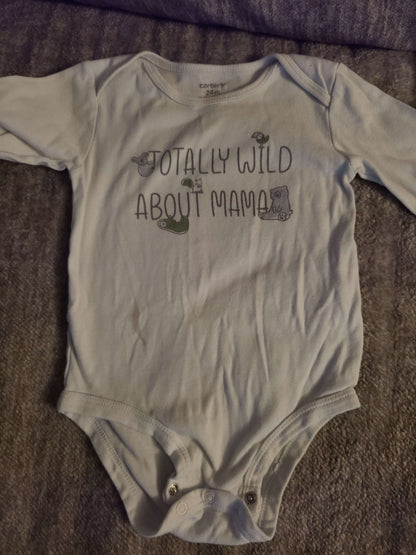 Carters 24 month long sleeve onsies 3 pcs, Kids 24 Month (18-24M)