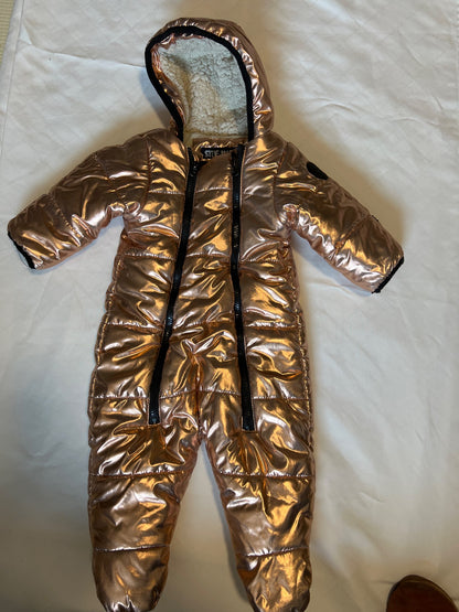 Steve Madden snow suit , Kids 6 Month (3-6M)