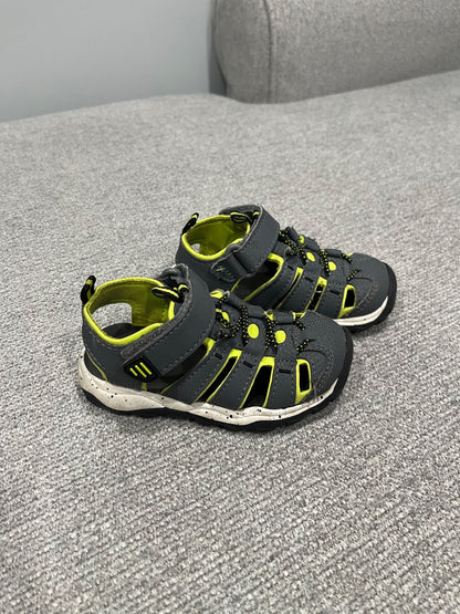 Size 7 toddler sandal, Shoes 7 (Walkers:12-24 mth)