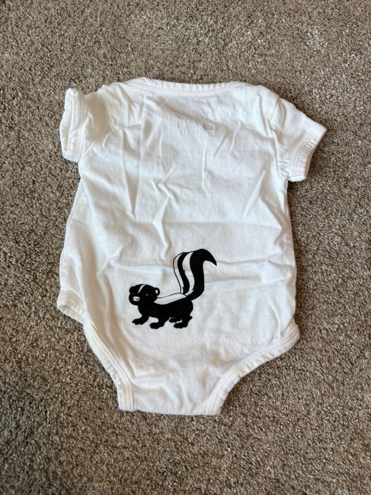 Thyme baby Skunk bottom onesie, Kids 3 Month (0-3M)