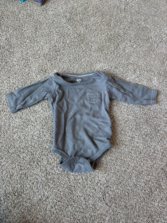 Grey front pocket long sleeve , Kids 3 Month (0-3M)