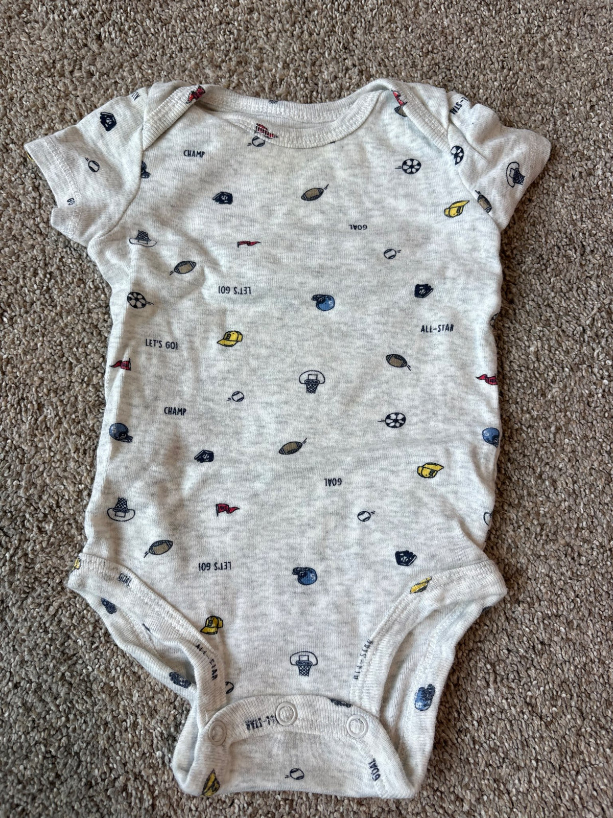 Carter’s sports bodysuit , Kids 3 Month (0-3M)