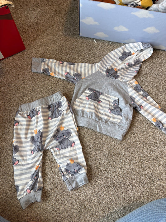 Elephant tracksuit , Kids 6 Month (3-6M)