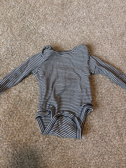 Striped Carter short sleeve bodysuits , Kids 9 Month (6-9M)
