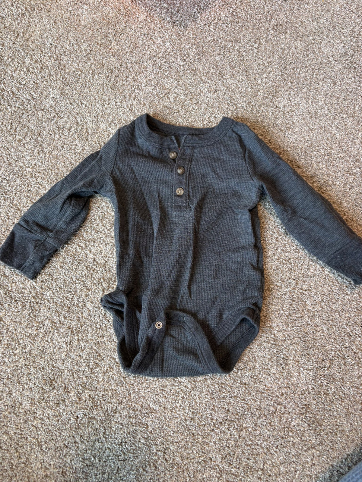 Waffle long sleeve bodysuit , Kids 9 Month (6-9M)