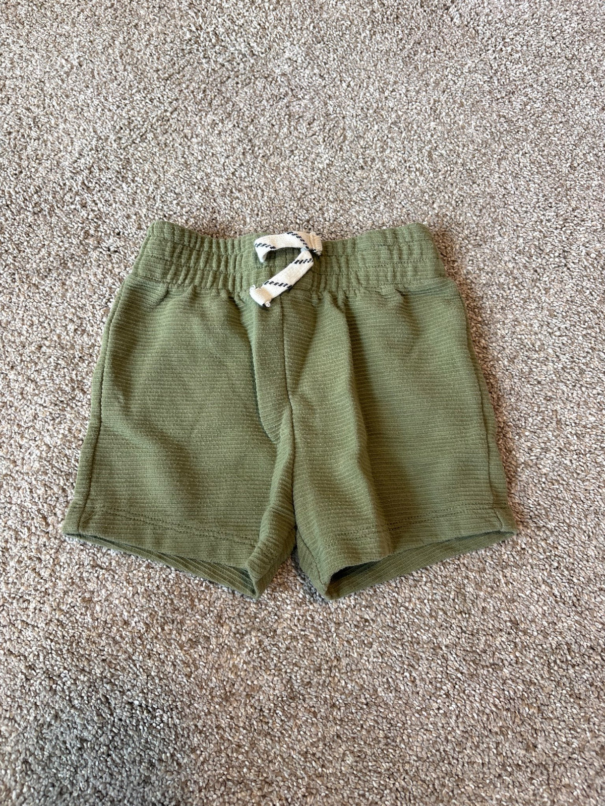 Mixed bodysuits, shirts and shorts , Kids 9 Month (6-9M)