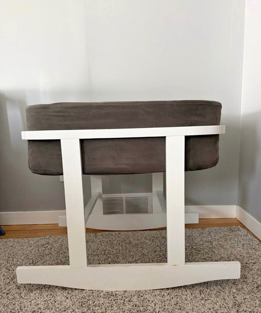 Monte Rockwell Rocking Bassinet
