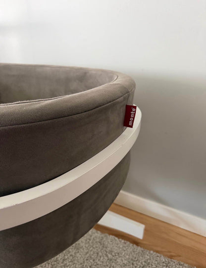 Monte Rockwell Rocking Bassinet