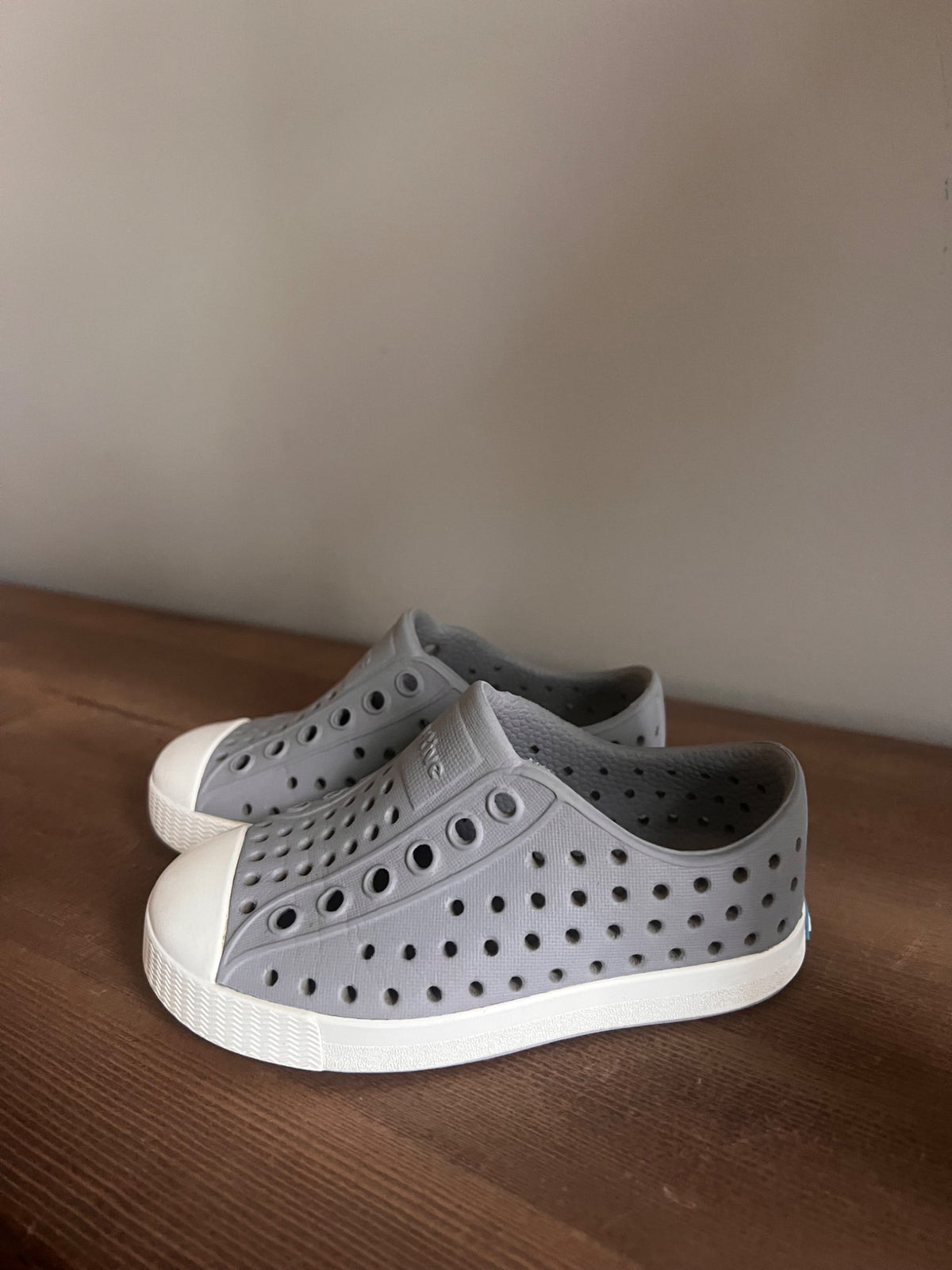 Native Jefferson Kids Shoes, Shoes 6 (Walkers:12-24 mth)