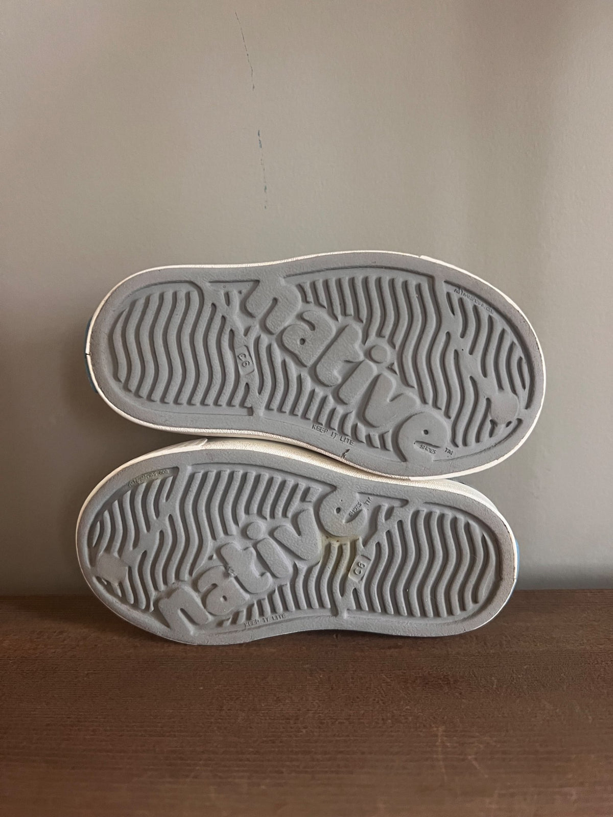 Native Jefferson Kids Shoes, Shoes 6 (Walkers:12-24 mth)