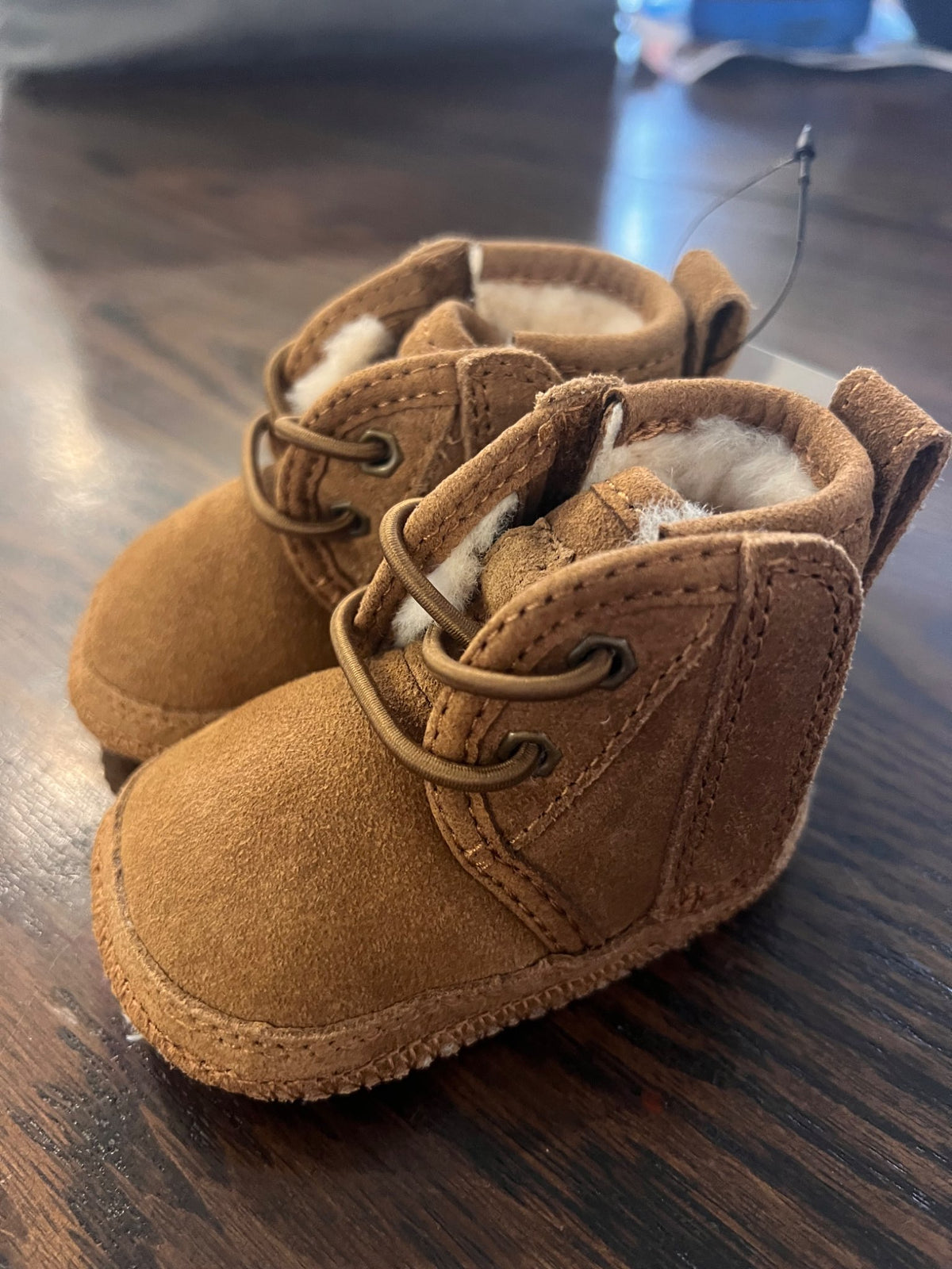 UGG Infant Neumel Suede Boots NWT size 1, Shoes 1 (Baby: 0-12 mth)