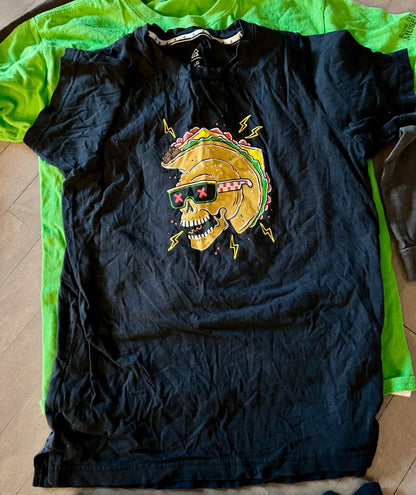 Large tee shirt bundle, Kids 12 & 14 (large)
