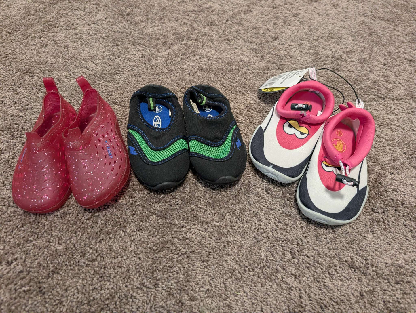 Swim/Water Shoes – 3 Pairs – Size 5/6, Shoes 5 (Walkers:12-24 mth)